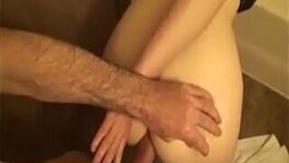 любительский первый раз анальный - порно видео