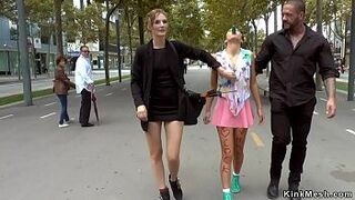 Крошку с письменным телом трахнули на публике - порно видео